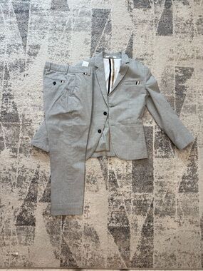 BOSS Light Gray Boy’s Two-Piece Tailored Suit